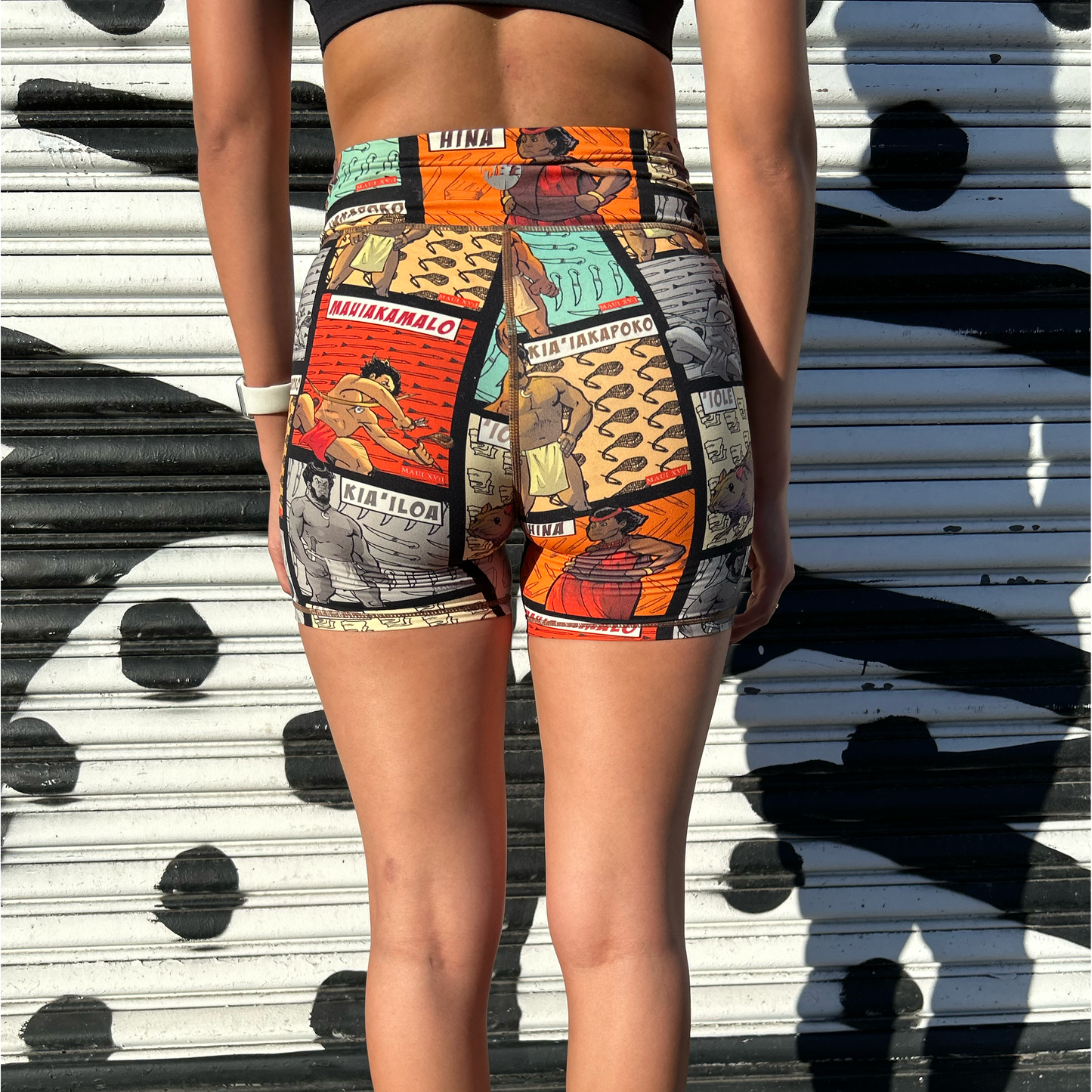 Maui Comic-Printed Shorts - The Newspaper